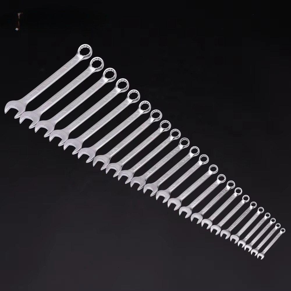 Wrench Set - Jeu de clés à douille combinées