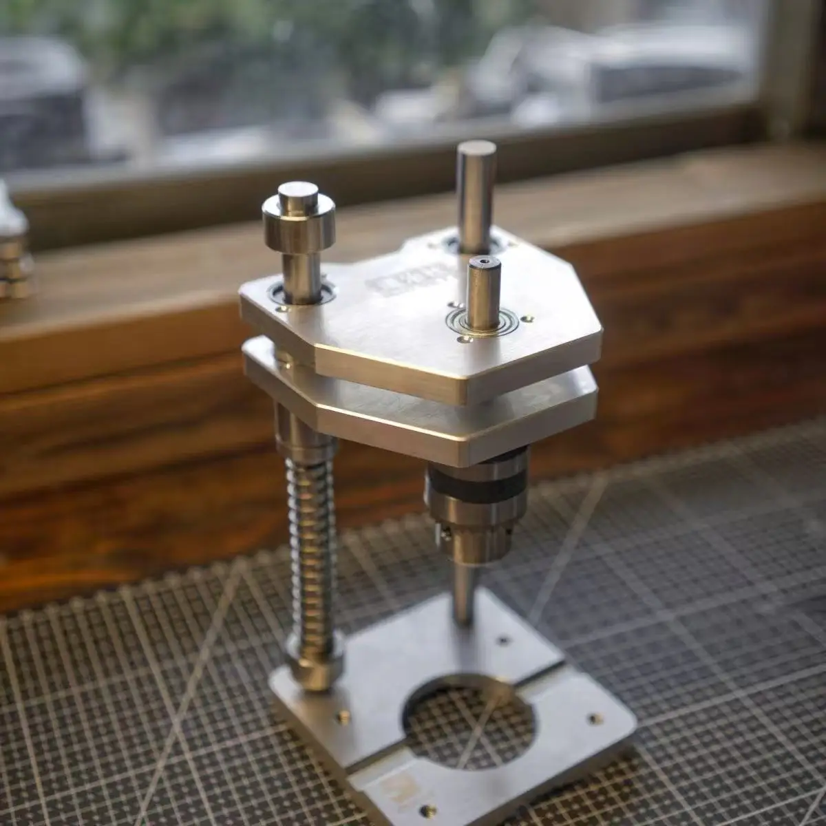 Drill Press - Support de perçage vertical de haute